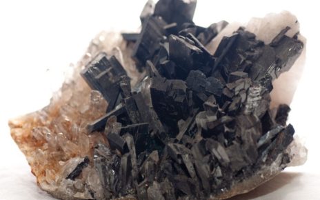 6 Fakta Soal Tungsten, Logam Paling Tahan Panas di Dunia
