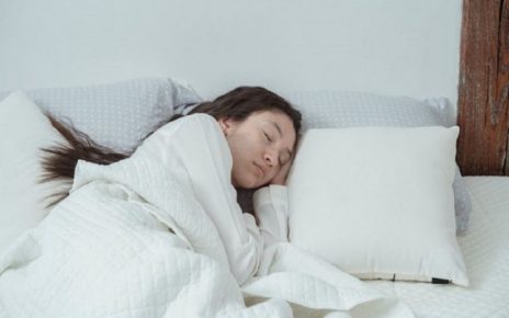 Ketahui 6 Penyebab Tidur Ngiler