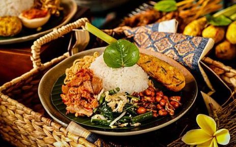 Makanan Favorit di Bali, Halal dan Bikin Ketagihan