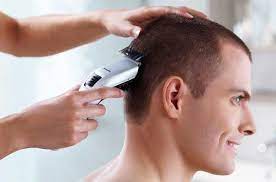 9 Manfaat Potong Rambut Secara Rutin Yang Harus Kamu Tahu